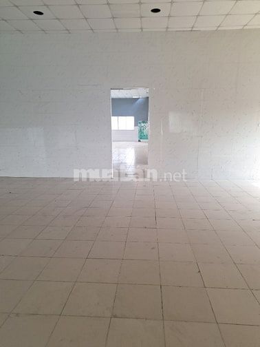 Bán xưởng Hóc Môn mặt tiền đường tan hiệp 44.dt 1000m xd trệt lầu 