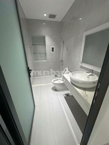 Cho thuê Nhà Mặt Tiền Quang Trung, P.14,Gò Vấp_DT: 6x30m( 6 Lầu)