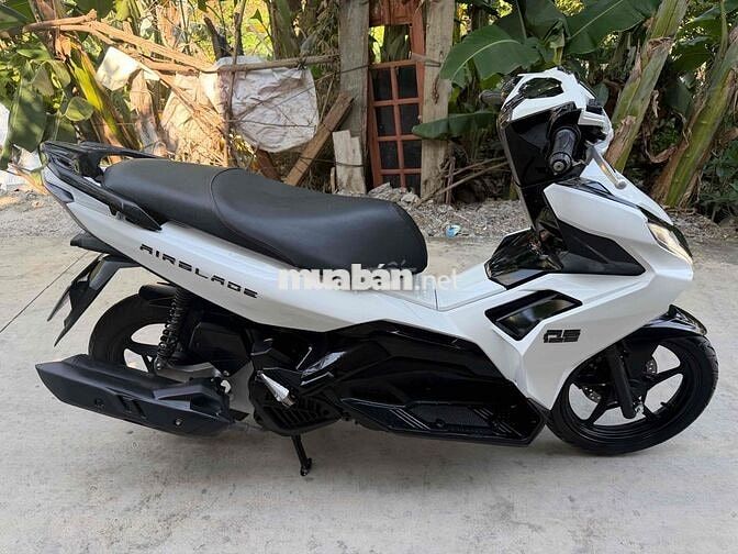 Honda Air Blade 2020 Trắng đen Đã sử dụng