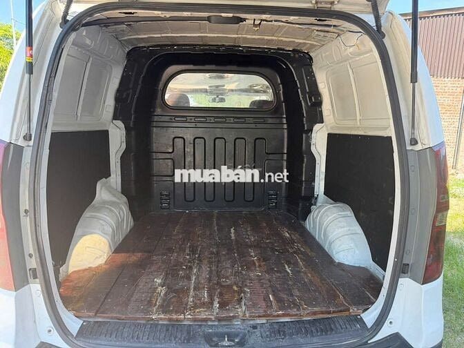 [THANH LÝ GẤP] - Hyundai 2016 màu Trắng