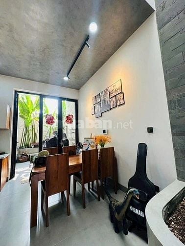 Bán nhà đường Trịnh Như Khuê,Xã Bình Chánh,đường oto,dân cư hiện hữu. 