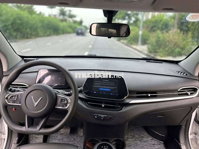 VF5 BAO NỢ XẤU .GÓP TAY ĐÔI. TRẢ GÓP