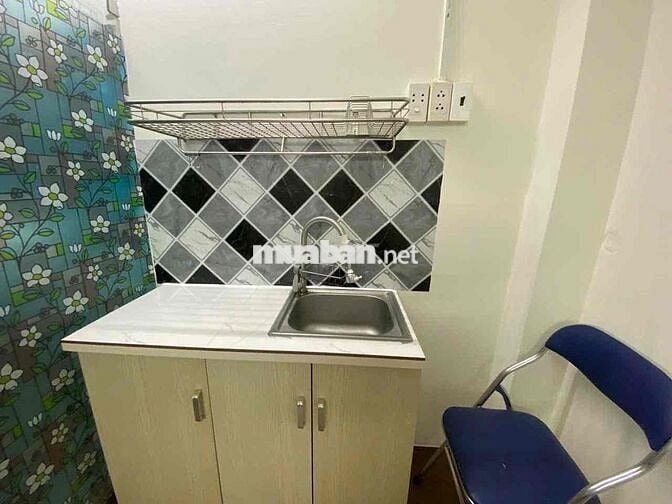 PHÒNG CHO THUÊ GẦN ĐINH THIÊN HOÀNG QUẬN 1, GẦN CHỢ BÀ CHIỂU.