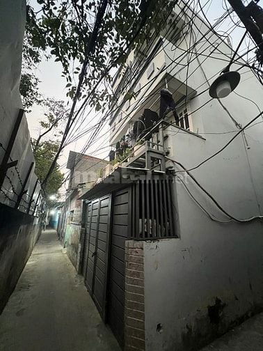 Bán nhà hẻm Gò Ô Môi quận 7 dt: 4x10m 2 lầu, st. Giá 4,39 tỷ