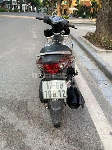 Cần bán xe suzuki Nhật Impulse Fi đời mới 125cc màu nho, đăng ký 2014