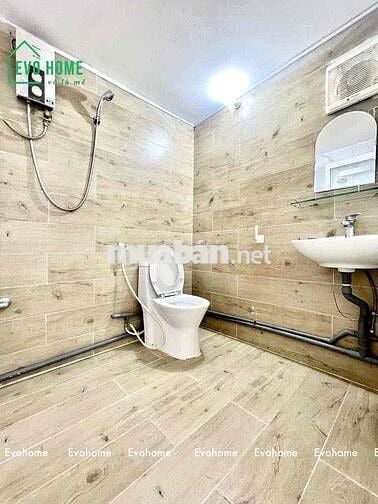 Phòng trọ giá rẻ có ban công siu xinh