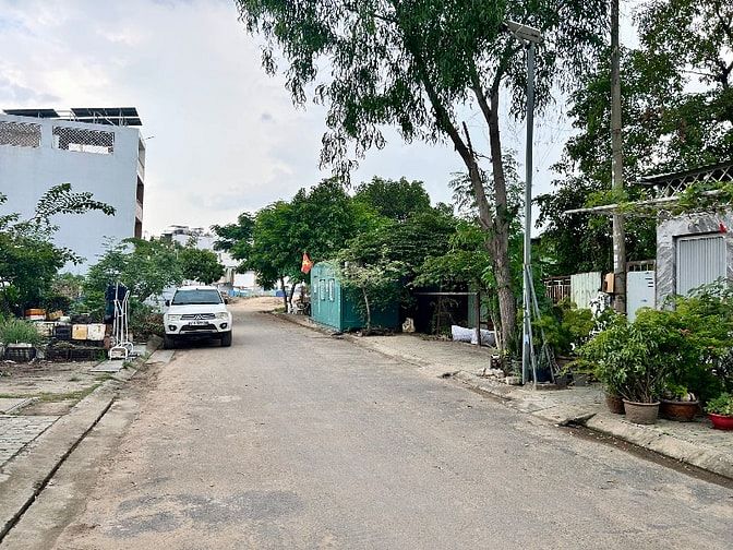 Cho thuê nhà nguyên căn Đặng Thùy Trâm - 5 x 20m - mới xây sạch đẹp, 