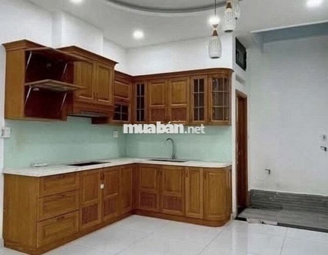 Mặt Tiền Khu NGUYỄN SƠN, 1 Trệt 1 Lửng, 4,5 x 18m, 2 Phòng, 1 wc