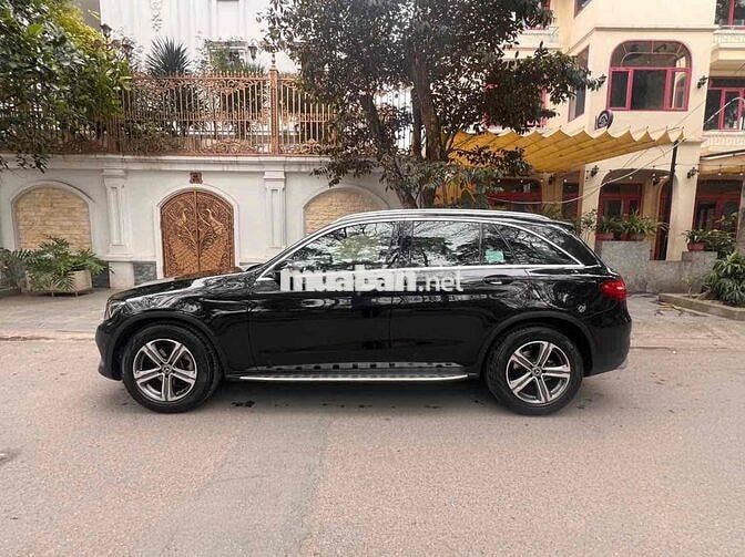 Mercedes GLC 200 2018 Đen 55000 km