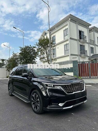 Kia Carnival Signature 2022