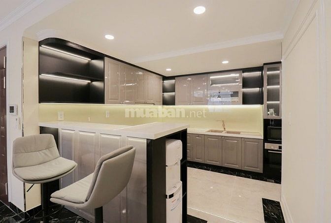 Cần bán căn hộ chung cư Cosmo, 3PN, nội thất cao cấp, sang tên ngay