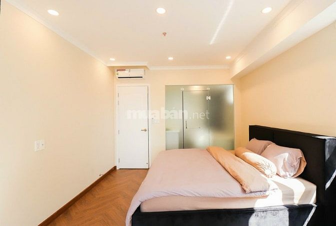 Cần bán căn hộ chung cư Cosmo, 3PN, nội thất cao cấp, sang tên ngay
