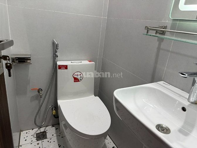 Phố 8/3 - 25m2 - 5 tầng - 3 ngủ - ở sướng - gần ô tô - chi nhỉnh 6 tỷ