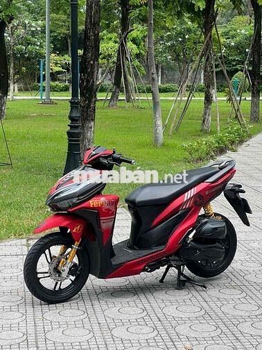 Honda Vario 150 màu Đỏ
