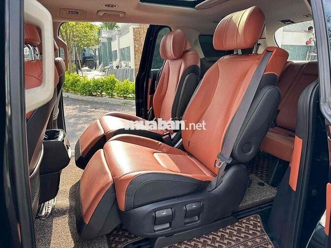 Kia Carnival Signature 2022
