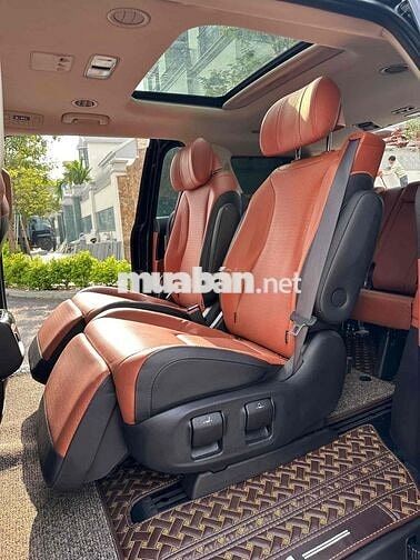 Kia Carnival Signature 2022