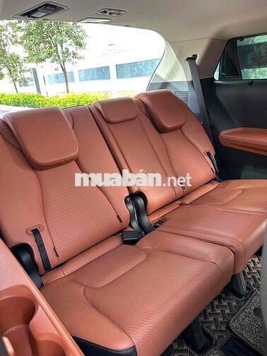 Kia Carnival Signature 2022