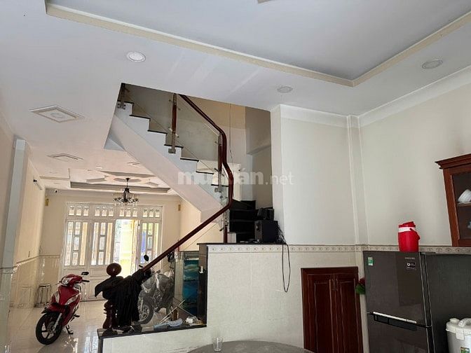 Bán nhà Dĩ An, ngay KCN Tân Đông Hiệp B, Phú Mỹ Hiệp, 3 tầng- 4.3 tỷ