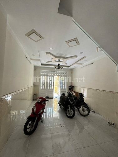Bán nhà Dĩ An, ngay KCN Tân Đông Hiệp B, Phú Mỹ Hiệp, 3 tầng- 4.3 tỷ