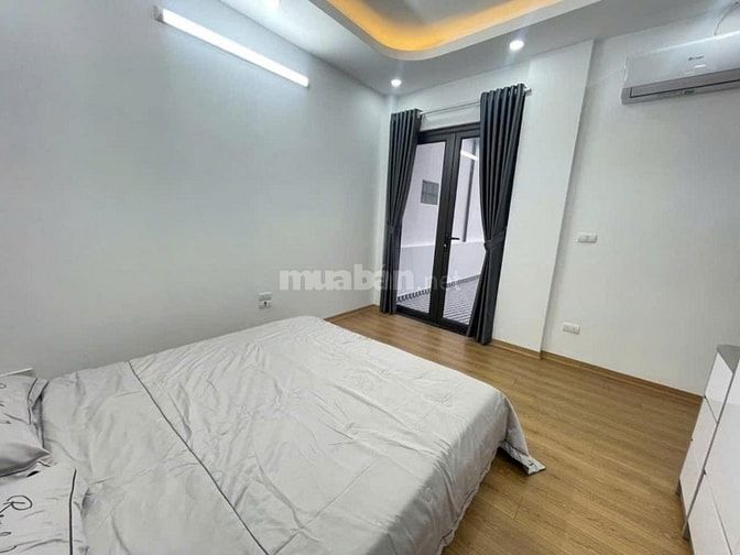 💥💥💥 NHÀ MỚI TINH - THANG MÁY - CỰC GẦN PHỐ - NGÕ NÔNG - GẦN HỒ