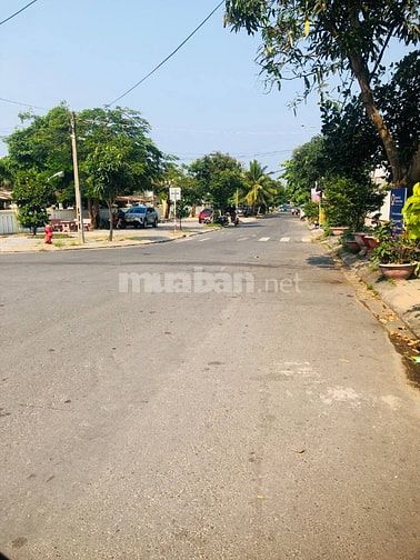 ----TÔI CẦN TIỀN BÁN GẤP LÔ ĐẤT BIỂN GIÁ RẺ ---