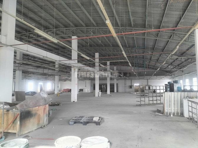 Cho thuê xường Q12 hiệp thành  dt 7500m  giá 700tr