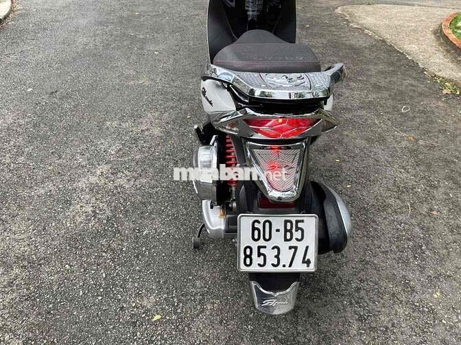 Honda SH Mode 2018 Trắng đen