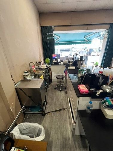 Sang gấp tiệm cafe & nước ép mặt tiền đường Ung Văn Khiêm, Bình Thạnh
