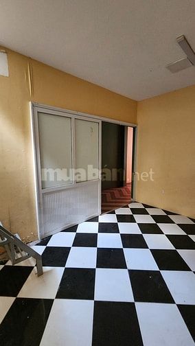 Cho thuê nhà mặt đường Tôn Đức Thắng, P.Văn Miếu - Quốc Tử Giám