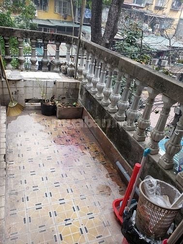 Cho Thuê căn hộ tập thể Kim Liên