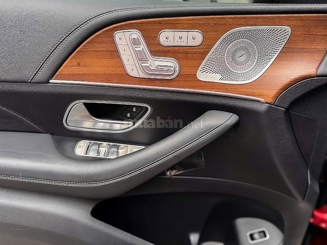 Bán xe Mercedes Benz GLS450, sản xuất 2021, phiên bản nhập Mỹ 