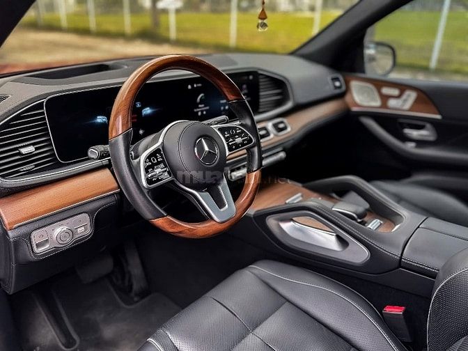 Bán xe Mercedes Benz GLS450, sản xuất 2021, phiên bản nhập Mỹ 