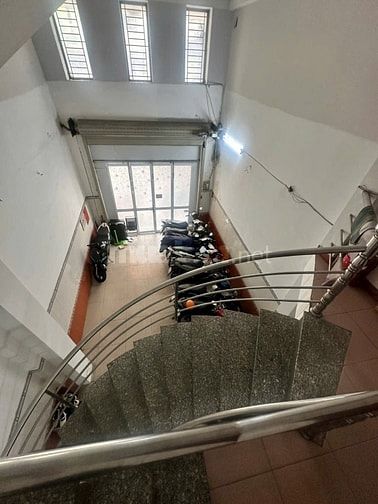 Bán nhà góc ngã tư đinh bộ lĩnh