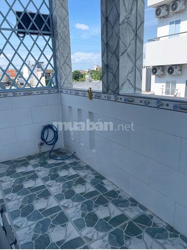 nhỉnh 8 TỶ- Siêu Phẩm 4 Tầng MỚI Keng kế bên Bàu Cát Tân Bình.
