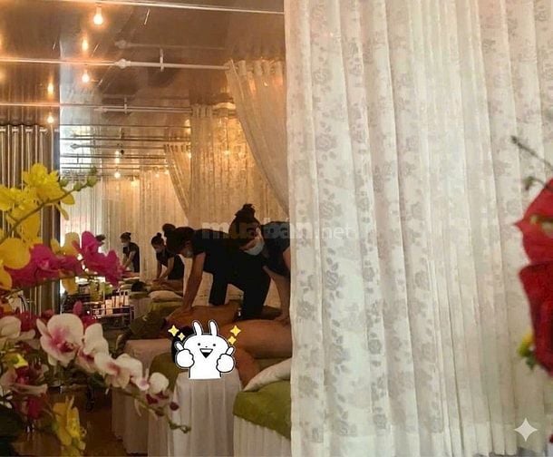 Cần Sang nhượng tiệm Spa khách ổn định, đủ nội thất, chỉ 135tr
