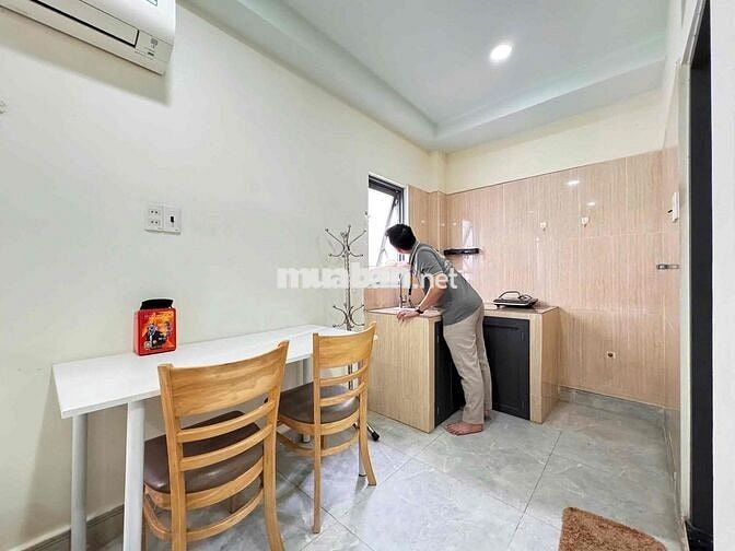 STUDIO 2 CỬA SỔ TRỜI FULL NỘI THẤT NGAY TRUNG TÂM Q7