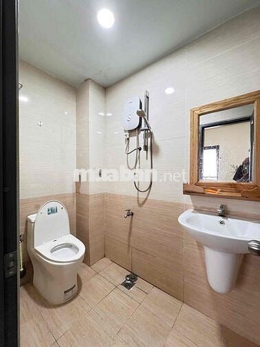 STUDIO 2 CỬA SỔ TRỜI FULL NỘI THẤT NGAY TRUNG TÂM Q7