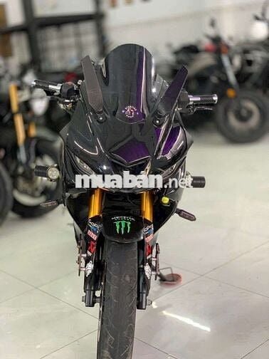 Yamaha R15 2019 màu Đen