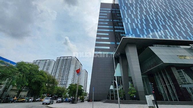 Biệt Thự KDC Trần Thái , Phước Kiển , DT: 10x20 . 3,5 lầu .NT cao cấp.