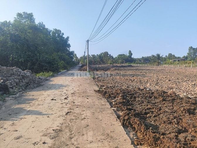 Bán đất nền Tân Bửu–Bến Lức (xã Lương Hòa, Tây Ninh mới) Giá:1,55 tỷ