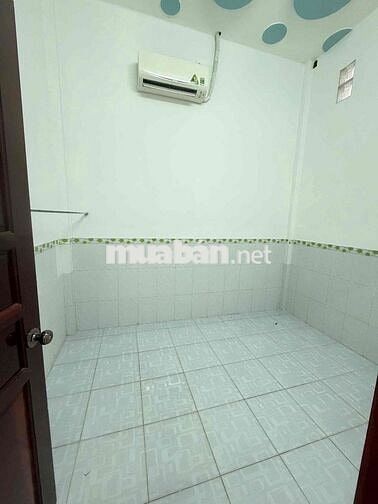 Nhà 2pn 2 máy lạnh hẻm 9 Trần Nam Phú
