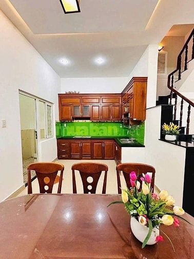 Cần bán gấp nhà 1 trệt 1 lầu ở Bông Sao,Bình đông,Q8