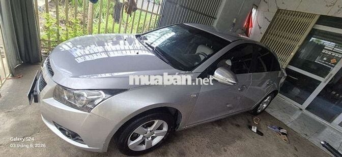 Chevrolet Cruze 2010 Bạc