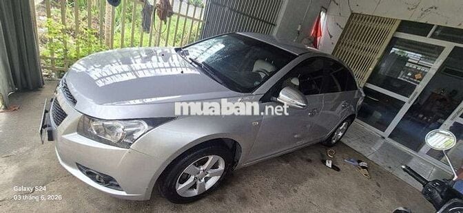 Chevrolet Cruze 2010 Bạc