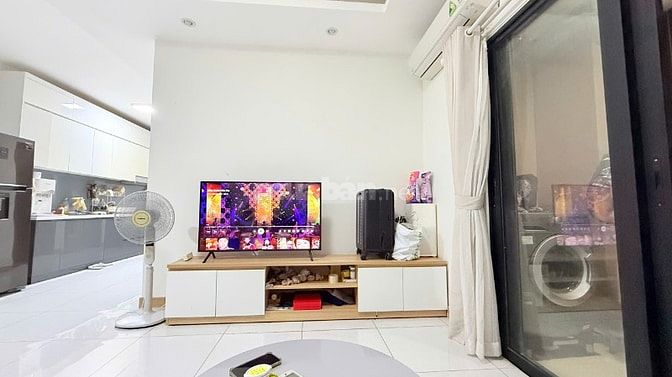 Bán căn 2PN2WC DT84m2 tầng 7 chung cư Era Town Đức Khải, Q7, HCM