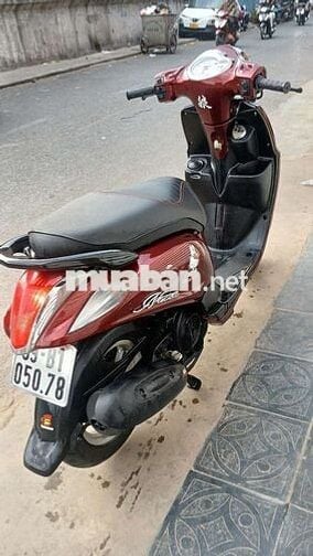 Yamaha Nozza màu Đỏ