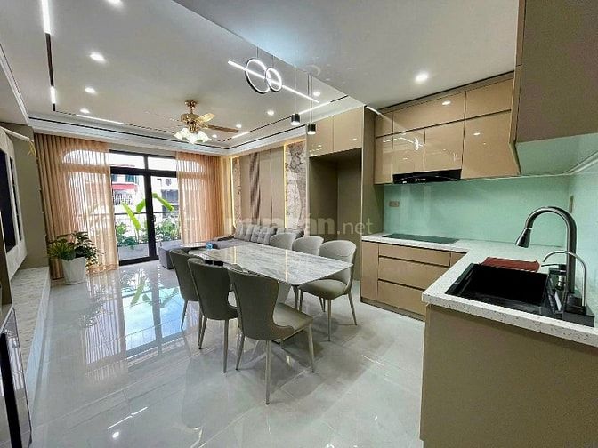 BÁN NHÀ 279 ĐỘI CẤN 40M XÂY MỚI 8 TẦNG THANG MÁY GIÁ 13 TỶ 50M RA Ô TÔ