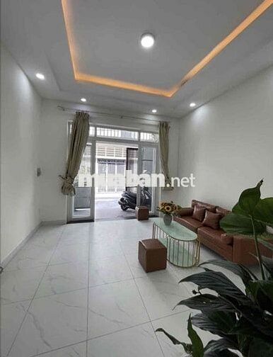 CHỦ NGỘP BÁN GẤP NHÀ HXH VÕ VĂN TẦN, QUẬN 3. GIÁ 5.69TỶ/50,4M2 - 3PN.