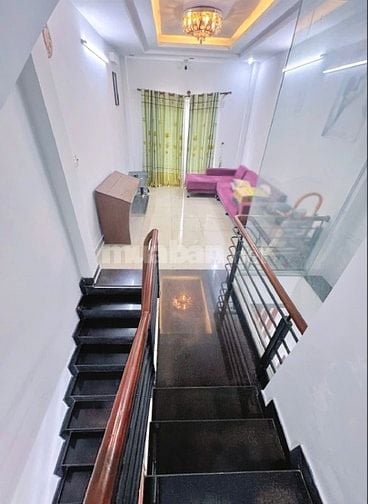 Bán nhà Trần Não, Quận 2, DT 7.2x18m, Cn 125m2, nhà 4 tầng, 18.5 tỷ!!
