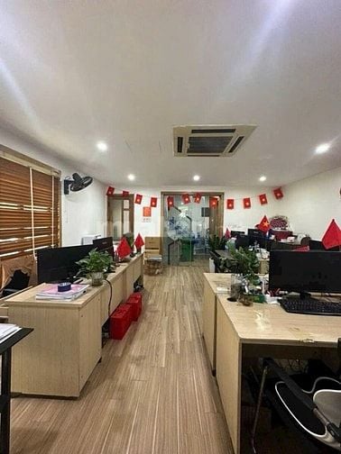 Sốc CG Nguyễn Văn Huyên 50m2, thang máy, ngõ ô tô, giá nhỉnh 15 tỷ